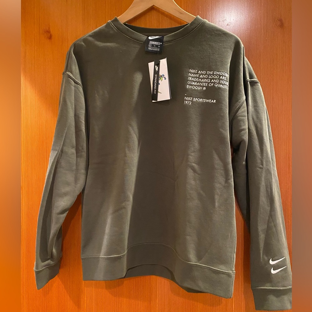 New Nike Swoosh sweatshirt youth XL army green